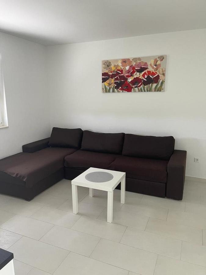 Apartmani Matko Nin Luaran gambar